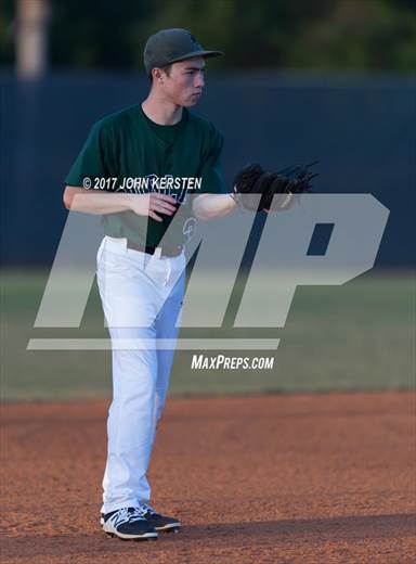 null - Photo 01
