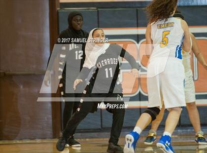 Thumbnail 2 in Emery vs. Averroes (CSD Classic) photogallery.