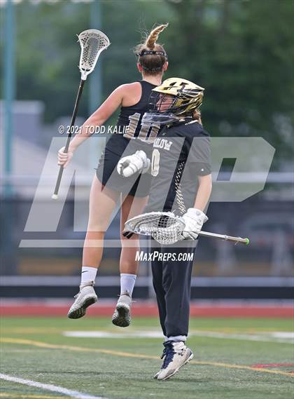 Thumbnail 1 in Joel Barlow @ East Lyme (CIAC Class M Semifinal) photogallery.