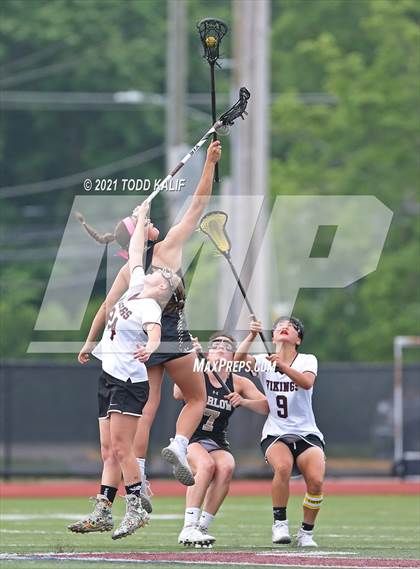Thumbnail 2 in Joel Barlow @ East Lyme (CIAC Class M Semifinal) photogallery.