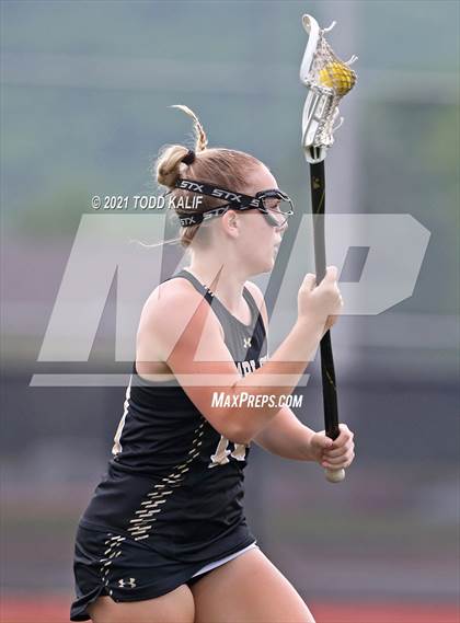 Thumbnail 1 in Joel Barlow @ East Lyme (CIAC Class M Semifinal) photogallery.