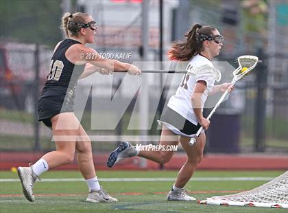 Thumbnail 3 in Joel Barlow @ East Lyme (CIAC Class M Semifinal) photogallery.
