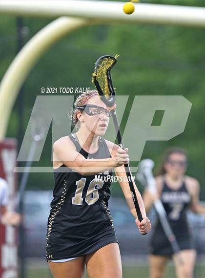 Thumbnail 1 in Joel Barlow @ East Lyme (CIAC Class M Semifinal) photogallery.