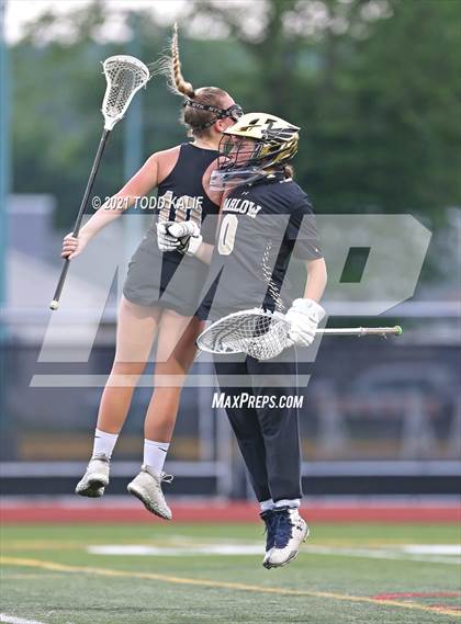 Thumbnail 3 in Joel Barlow @ East Lyme (CIAC Class M Semifinal) photogallery.