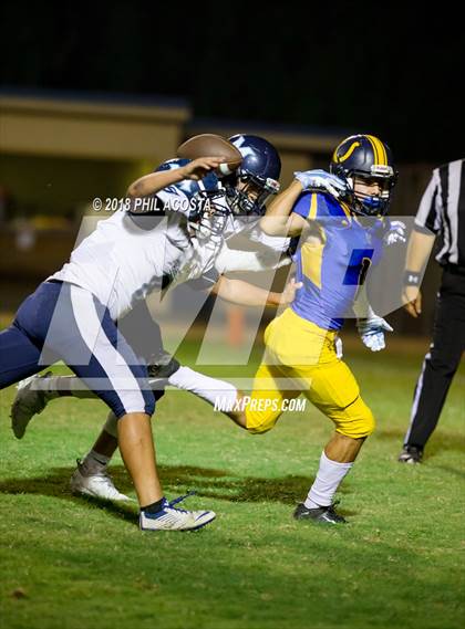 Thumbnail 2 in Wilson vs Marshall photogallery.