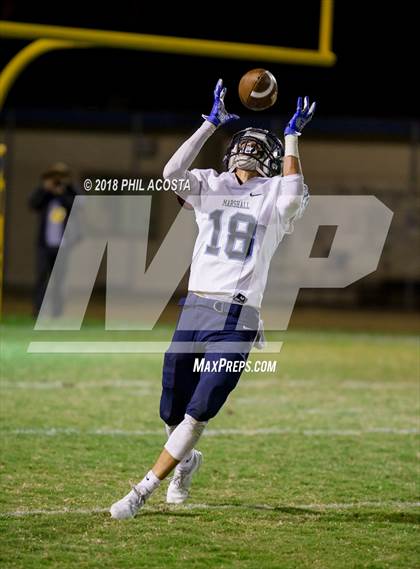 Thumbnail 3 in Wilson vs Marshall photogallery.