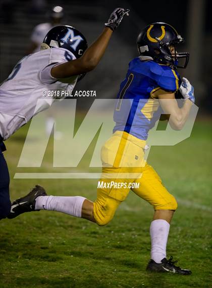 Thumbnail 2 in Wilson vs Marshall photogallery.