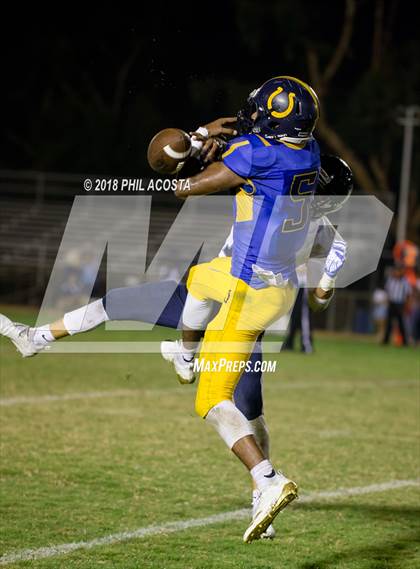 Thumbnail 2 in Wilson vs Marshall photogallery.