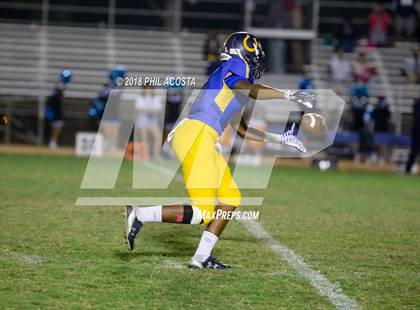 Thumbnail 3 in Wilson vs Marshall photogallery.
