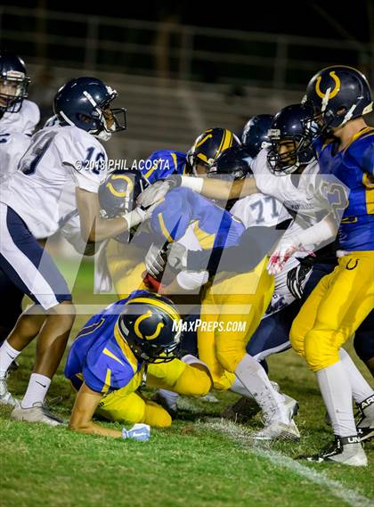 Thumbnail 3 in Wilson vs Marshall photogallery.