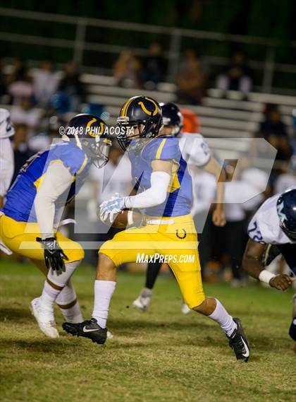 Thumbnail 2 in Wilson vs Marshall photogallery.