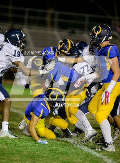 Thumbnail 2 in Wilson vs Marshall photogallery.