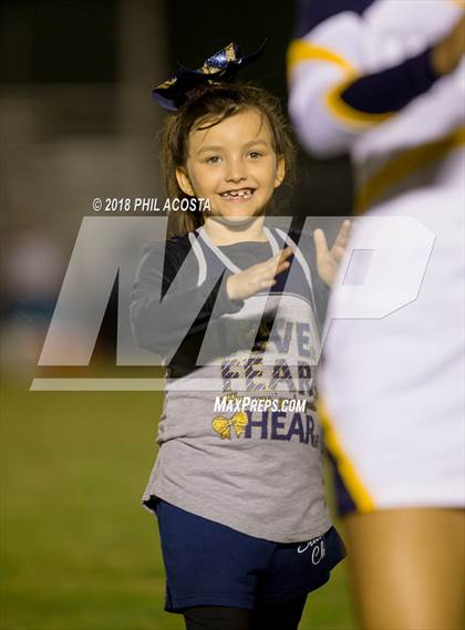 Thumbnail 3 in Wilson vs Marshall photogallery.