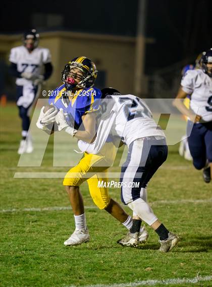 Thumbnail 3 in Wilson vs Marshall photogallery.