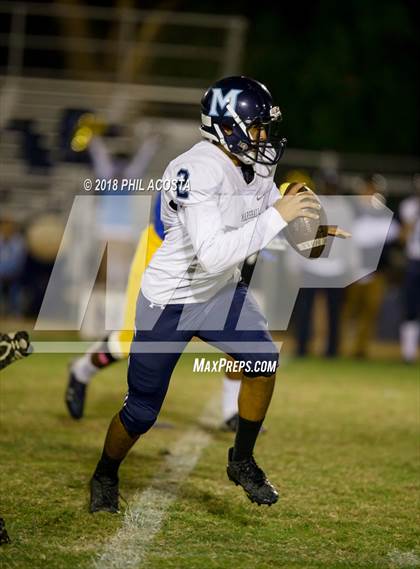 Thumbnail 3 in Wilson vs Marshall photogallery.