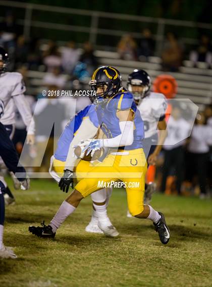 Thumbnail 3 in Wilson vs Marshall photogallery.