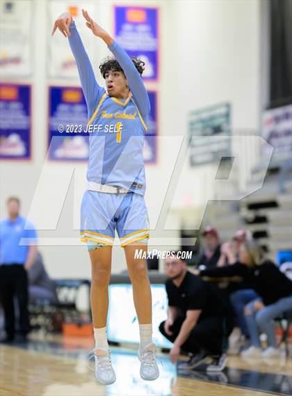 Thumbnail 1 in First Colonial @ Hickory photogallery.