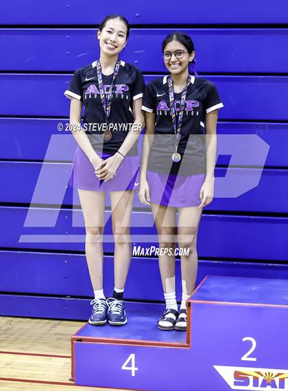 Thumbnail 3 in AIA D1/D2 Badminton Awards (Singles/Doubles) photogallery.