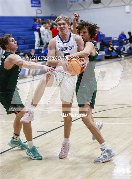 Thumbnail 2 in Fossil Ridge @ Broomfield photogallery.