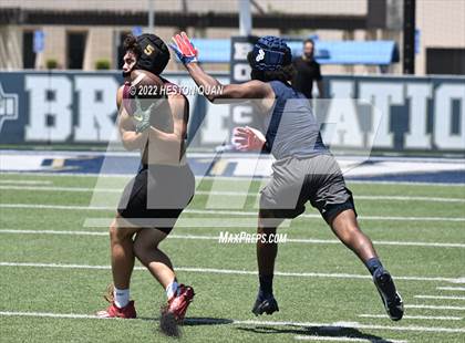 Thumbnail 3 in St. John Bosco vs. Simi Valley (Brave 8 Invitational) photogallery.