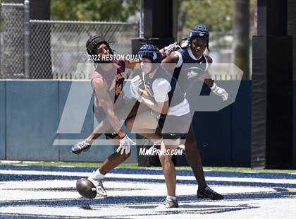 Thumbnail 2 in St. John Bosco vs. Simi Valley (Brave 8 Invitational) photogallery.