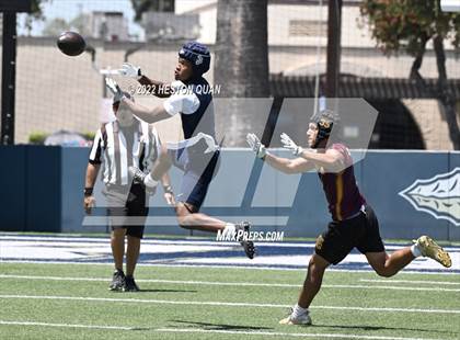 Thumbnail 3 in St. John Bosco vs. Simi Valley (Brave 8 Invitational) photogallery.