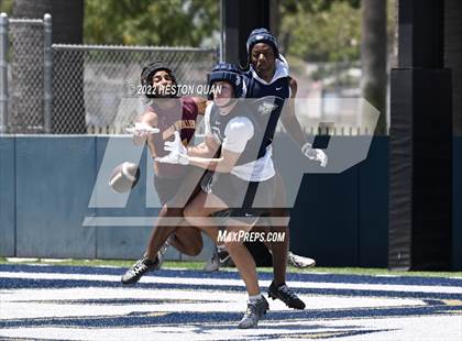 Thumbnail 3 in St. John Bosco vs. Simi Valley (Brave 8 Invitational) photogallery.