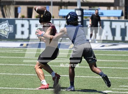 Thumbnail 2 in St. John Bosco vs. Simi Valley (Brave 8 Invitational) photogallery.