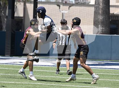 Thumbnail 3 in St. John Bosco vs. Simi Valley (Brave 8 Invitational) photogallery.