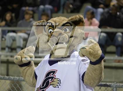 Thumbnail 2 in Steele Canyon vs. Santa Fe Christian (CIF SDS Division 2 Final) photogallery.