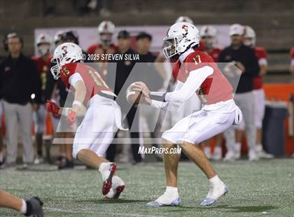 Thumbnail 3 in Steele Canyon vs. Santa Fe Christian (CIF SDS Division 2 Final) photogallery.