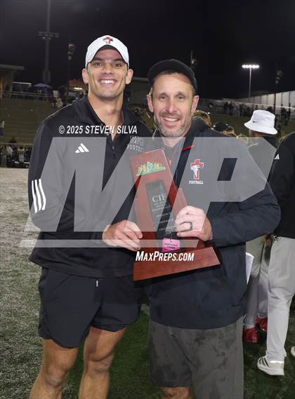 Thumbnail 3 in Steele Canyon vs. Santa Fe Christian (CIF SDS Division 2 Final) photogallery.