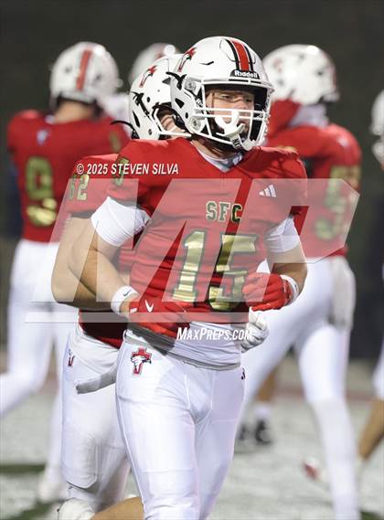 Thumbnail 2 in Steele Canyon vs. Santa Fe Christian (CIF SDS Division 2 Final) photogallery.