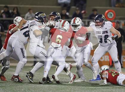 Thumbnail 3 in Steele Canyon vs. Santa Fe Christian (CIF SDS Division 2 Final) photogallery.