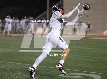 Thumbnail 3 in Steele Canyon vs. Santa Fe Christian (CIF SDS Division 2 Final) photogallery.