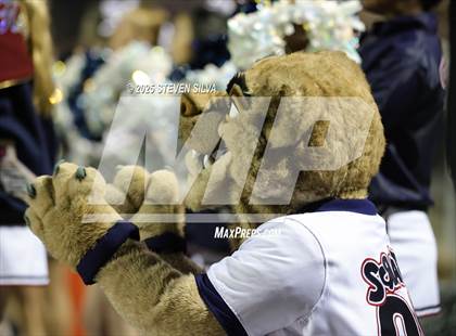 Thumbnail 2 in Steele Canyon vs. Santa Fe Christian (CIF SDS Division 2 Final) photogallery.