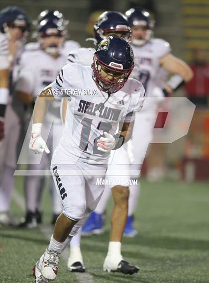 Thumbnail 1 in Steele Canyon vs. Santa Fe Christian (CIF SDS Division 2 Final) photogallery.