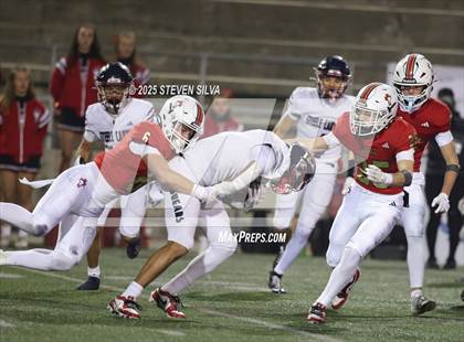 Thumbnail 2 in Steele Canyon vs. Santa Fe Christian (CIF SDS Division 2 Final) photogallery.