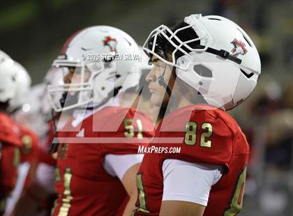 Thumbnail 2 in Steele Canyon vs. Santa Fe Christian (CIF SDS Division 2 Final) photogallery.