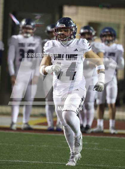 Thumbnail 2 in Steele Canyon vs. Santa Fe Christian (CIF SDS Division 2 Final) photogallery.