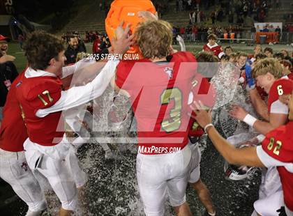 Thumbnail 1 in Steele Canyon vs. Santa Fe Christian (CIF SDS Division 2 Final) photogallery.