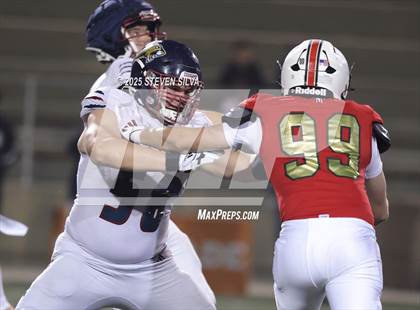 Thumbnail 2 in Steele Canyon vs. Santa Fe Christian (CIF SDS Division 2 Final) photogallery.