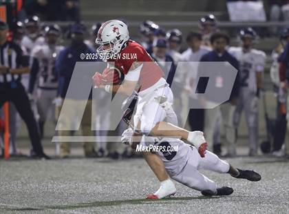 Thumbnail 2 in Steele Canyon vs. Santa Fe Christian (CIF SDS Division 2 Final) photogallery.