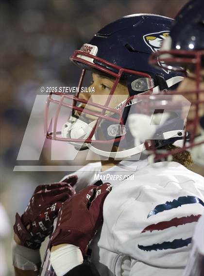 Thumbnail 1 in Steele Canyon vs. Santa Fe Christian (CIF SDS Division 2 Final) photogallery.