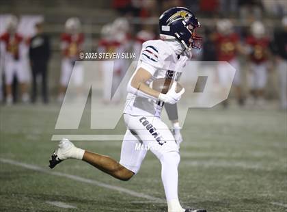 Thumbnail 3 in Steele Canyon vs. Santa Fe Christian (CIF SDS Division 2 Final) photogallery.