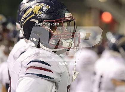 Thumbnail 2 in Steele Canyon vs. Santa Fe Christian (CIF SDS Division 2 Final) photogallery.