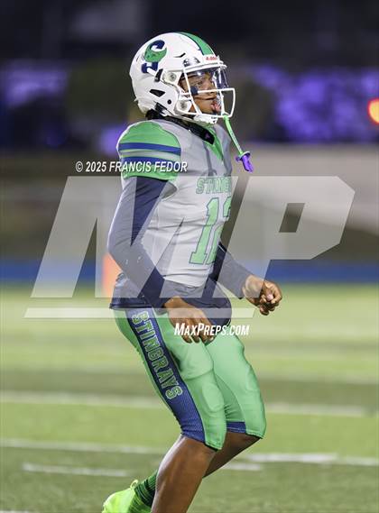 Thumbnail 2 in Ocoee @ Sumner (FHSAA 7A Regional) photogallery.