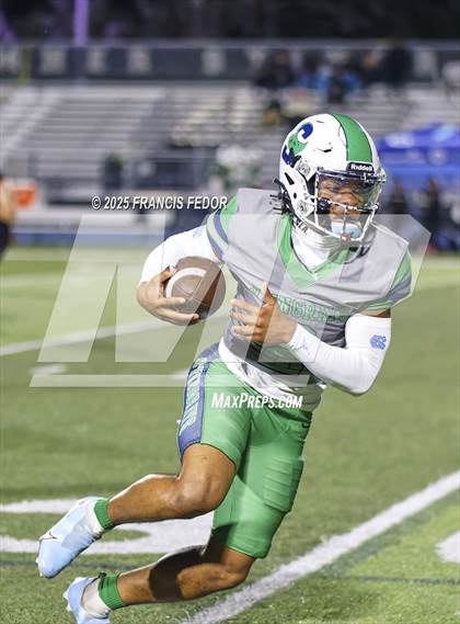 Thumbnail 2 in Ocoee @ Sumner (FHSAA 7A Regional) photogallery.