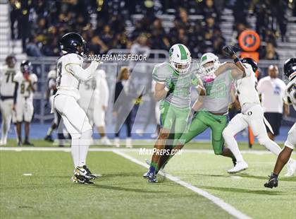 Thumbnail 1 in Ocoee @ Sumner (FHSAA 7A Regional) photogallery.