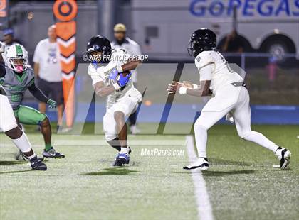 Thumbnail 3 in Ocoee @ Sumner (FHSAA 7A Regional) photogallery.